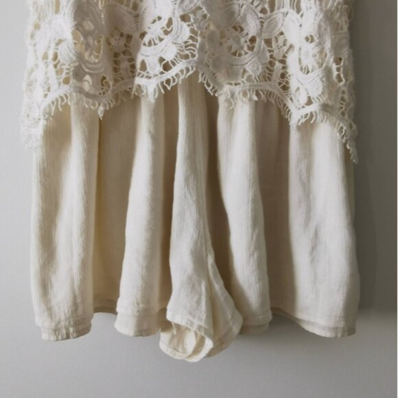 American Eagle White Ivory Lace Crochet Overlay Romper - Picture 5 of 7